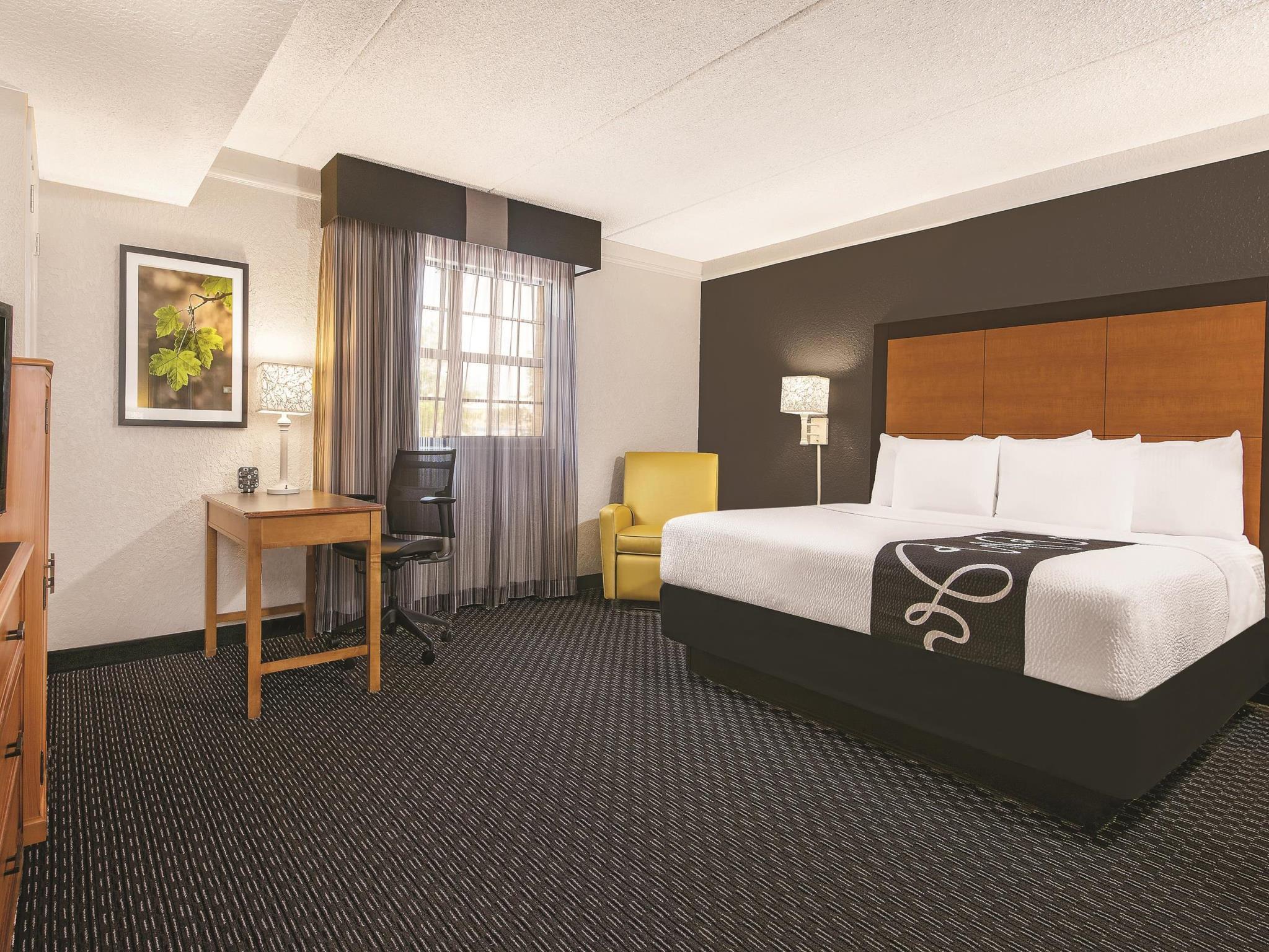 Super 8 By Wyndham The Woodlands North Hotel Luaran gambar
