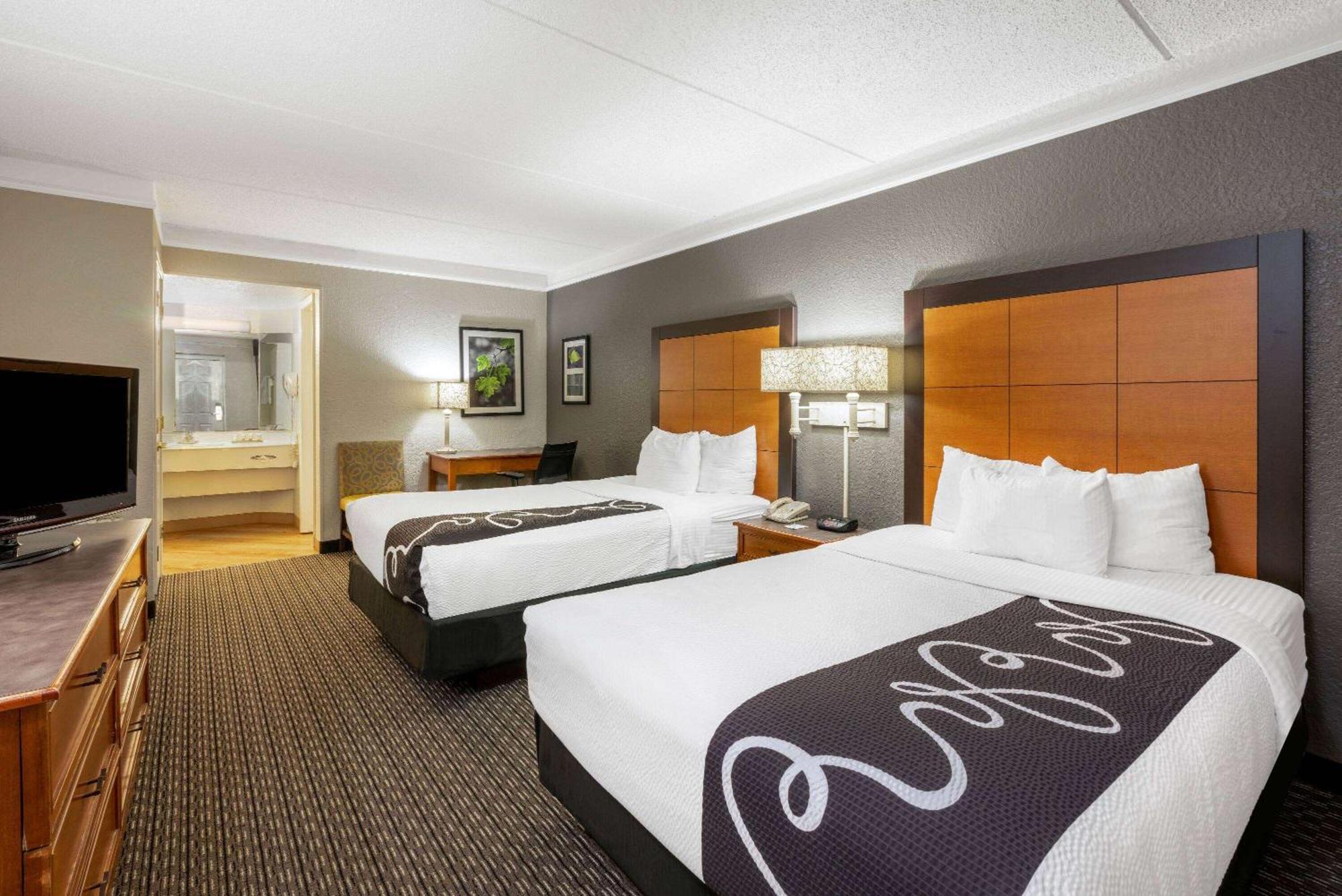 Super 8 By Wyndham The Woodlands North Hotel Luaran gambar