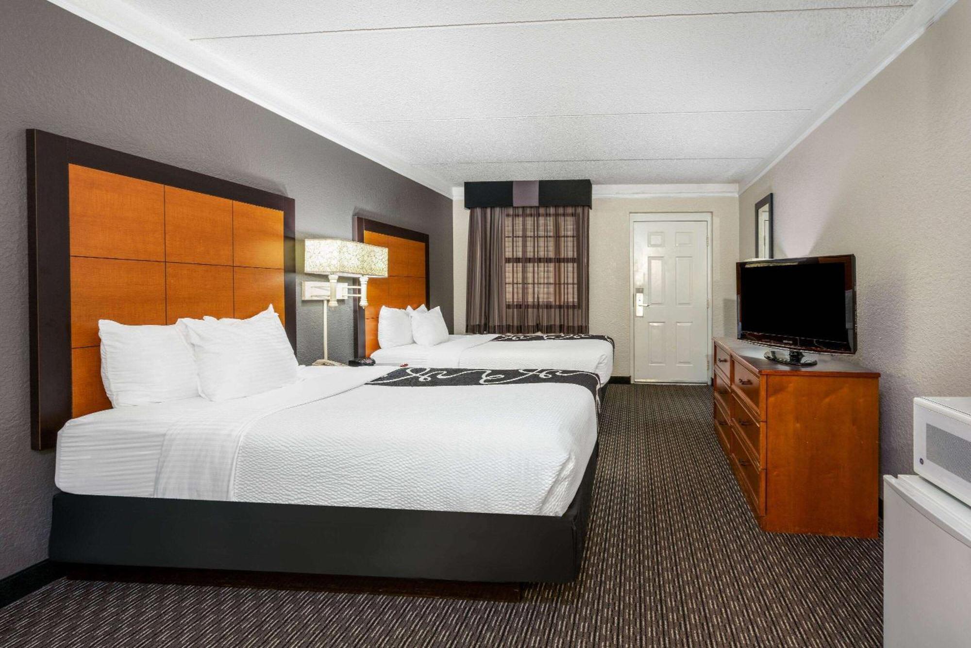 Super 8 By Wyndham The Woodlands North Hotel Luaran gambar